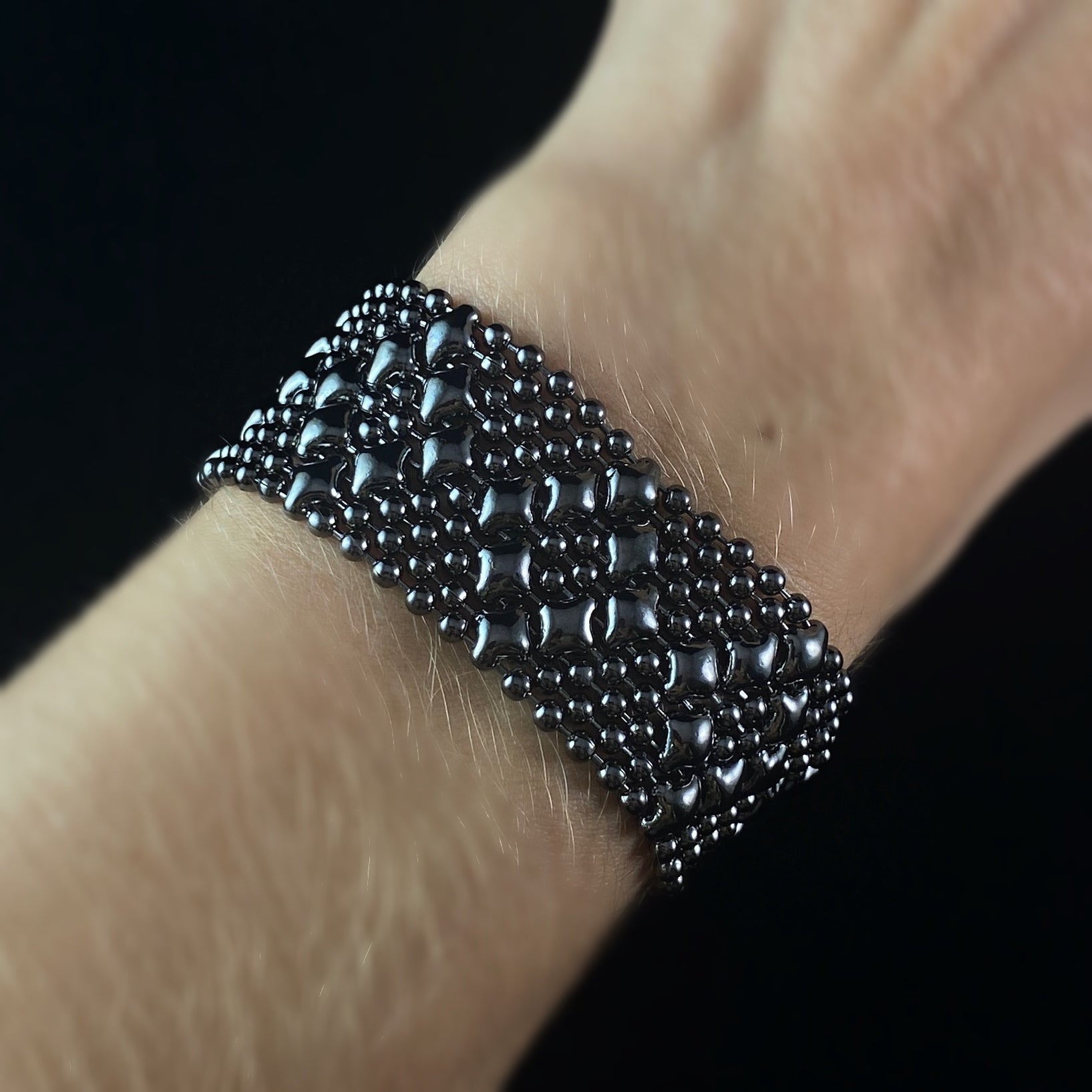 SG Liquid Metal Bracelet - 1 inch Wide Gunmetal/Black