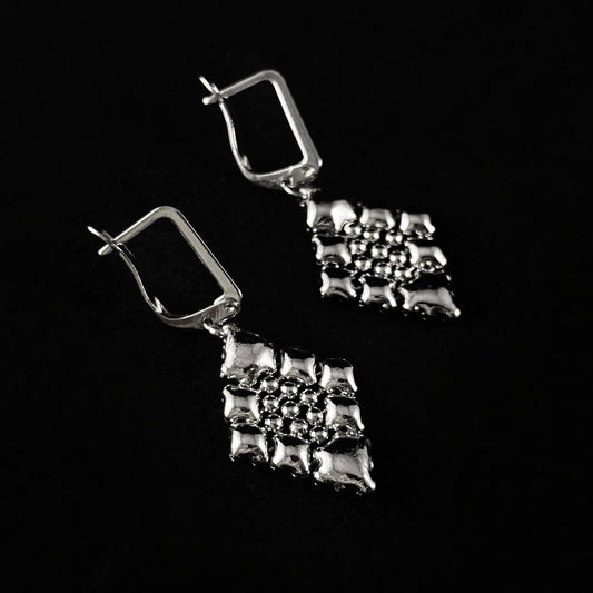 SG Liquid Metal Earrings - Silver Diamond