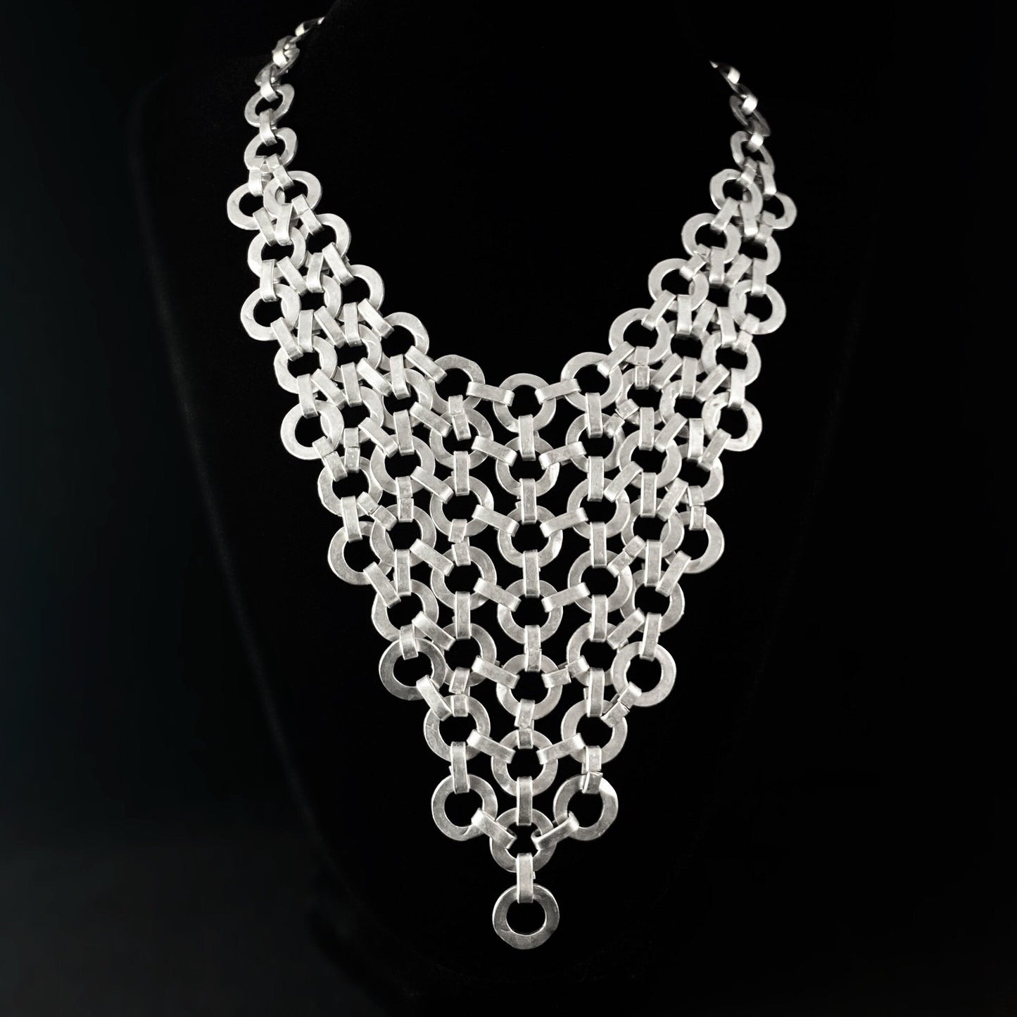 Silver Circle Chain Link Statement Necklace, Handmade, Nickel Free-Noir