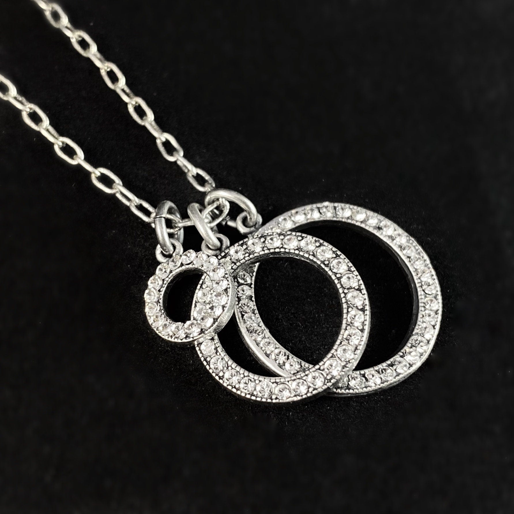 Silver Circle Swarovski Crystal Pendant Necklace - La Vie Parisienne by Catherine Popesco