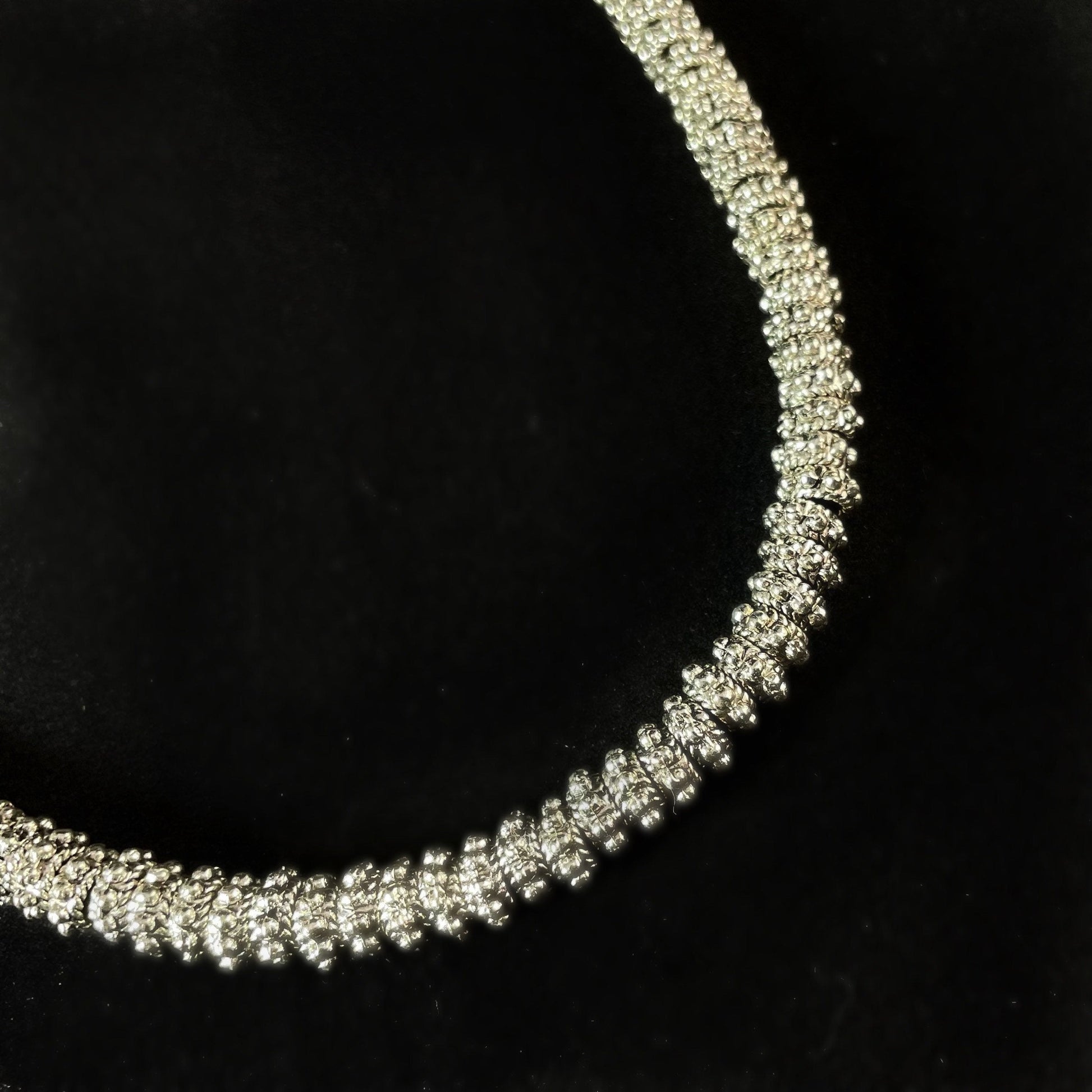 Silver Textured Necklace - Handmade in Spain