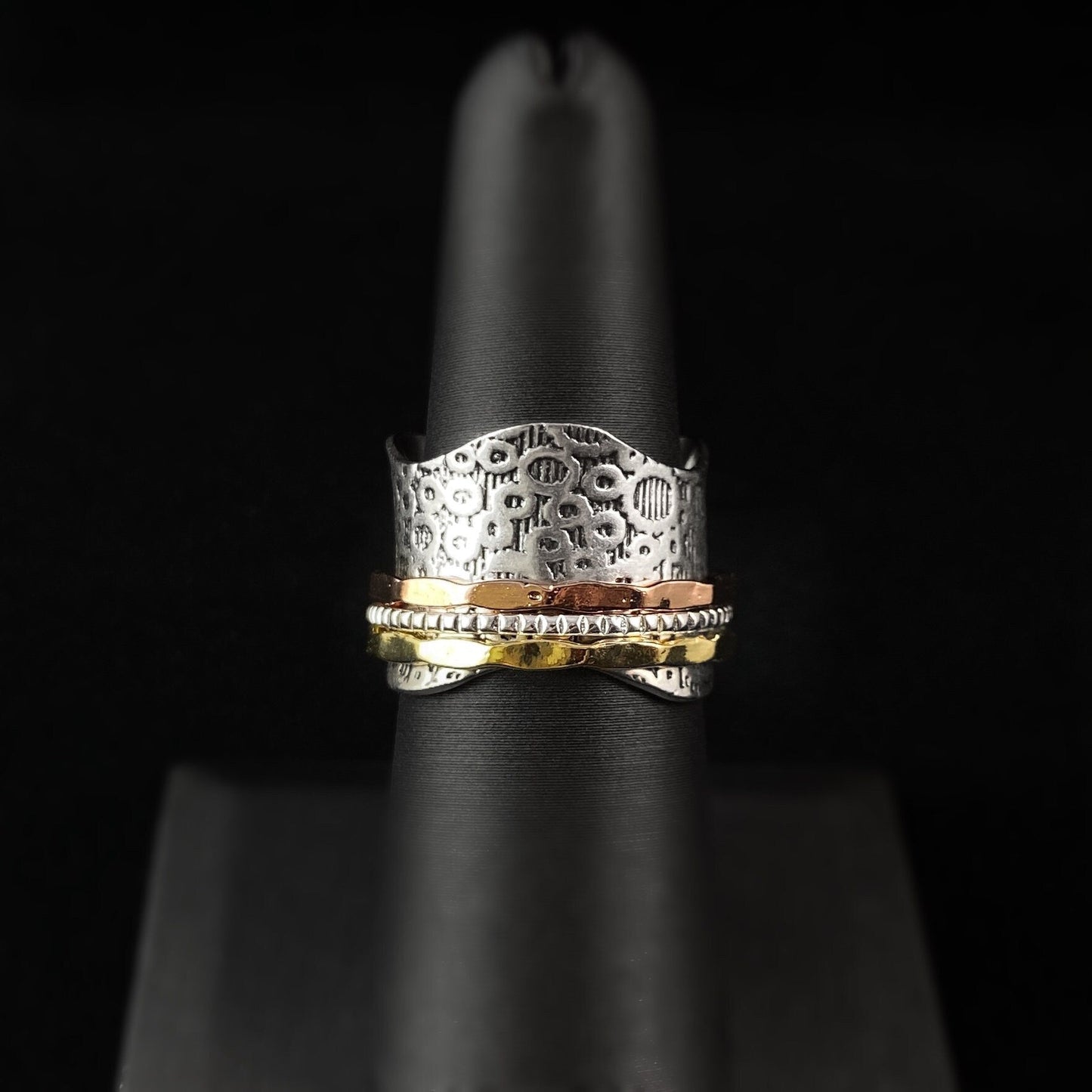 Tri-Color Fidget Ring with 14kt Gold and Rose Gold Spinners and Scalloped Edge Sterling Silver Plated Band, Size 7
