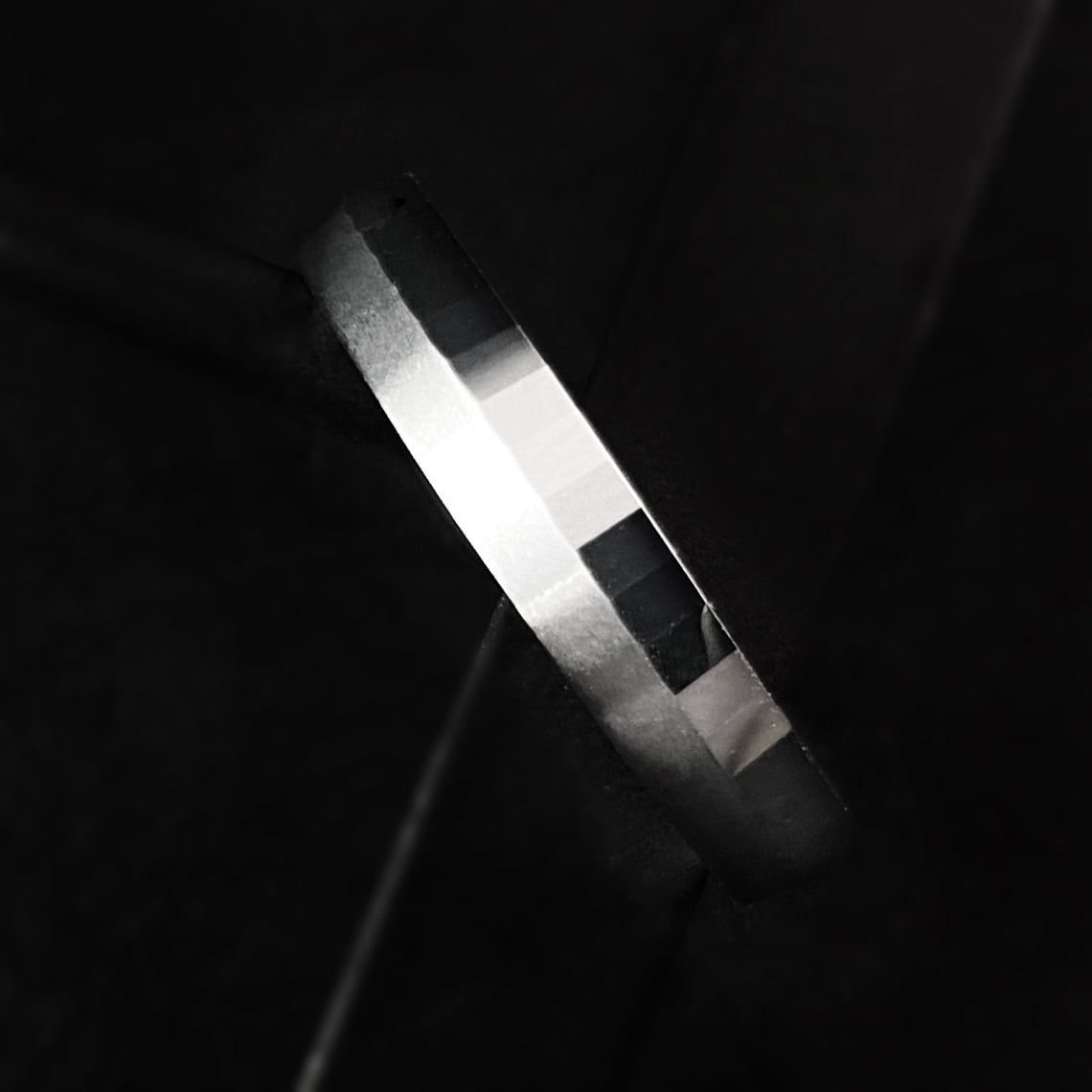 Tungsten Men’s Ring - Two Sides Hammered Band Design