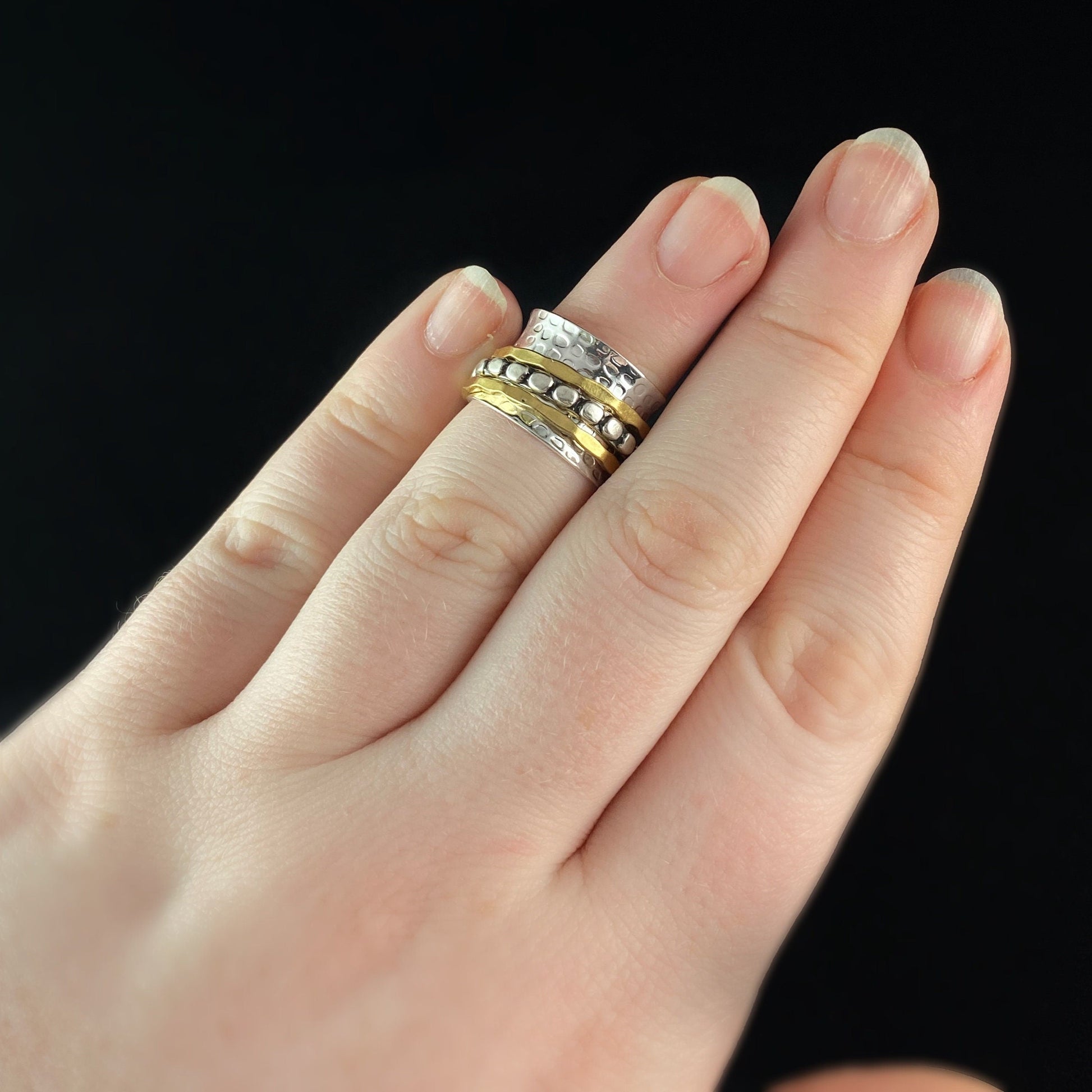 Two-Tone Textured Fidget Ring with Hammered Sterling Silver Plated Detailing, Size 7