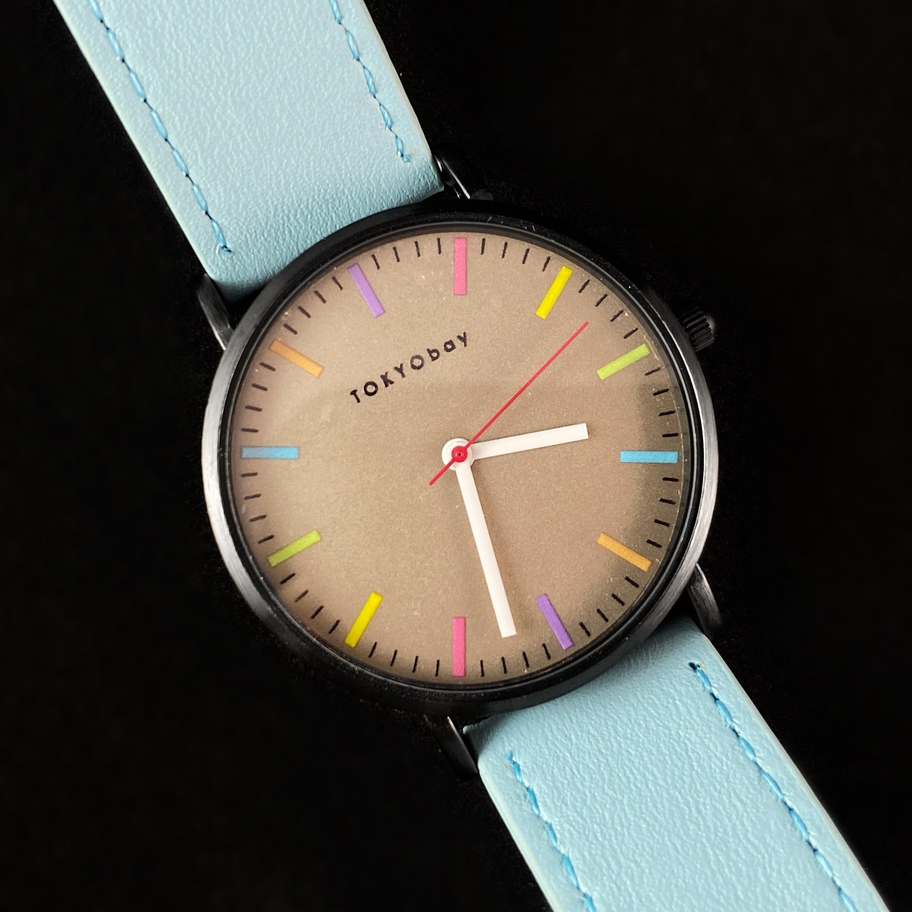 Unisex Watch Light Blue Leather Band Gunmetal Case